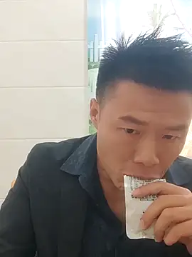 Snapshot of tian7788 chatting on November 4, 7:18 am tian7788 online show from November 4, 7:18 am