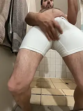 ezrah23 online show from March 7, 9:34 pm