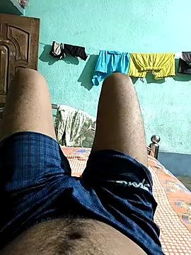 raj677181 online show from April 20, 5:48 pm