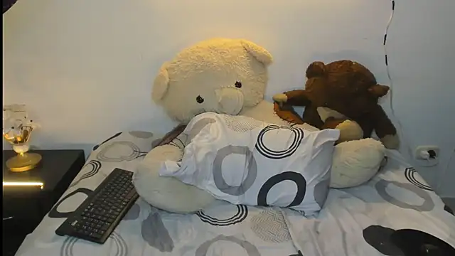 darwinandbrayann online show from March 10, 8:36 pm