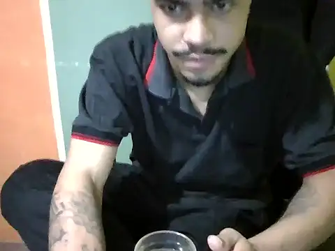 Snapshot of Joao_BRL chatting on November 14, 10:07 pm Joao BRL online show from November 14, 10:07 pm