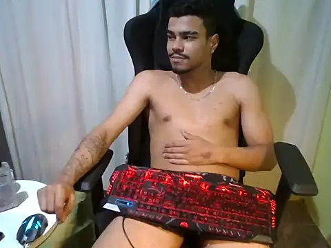 Snapshot of Joao_BRL chatting on November 23, 2:44 am Joao BRL online show from November 23, 2:44 am