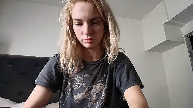 Snapshot of lanasharapovaxxx chatting on November 25, 11:38 pm lanasharapovaxxx online show from November 25, 11:38 pm