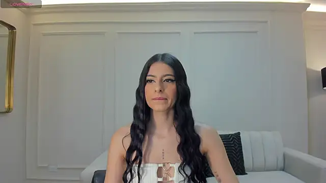 Snapshot of BellaConnorX chatting on November 30, 4:05 am BellaConnorX online show from November 30, 4:05 am