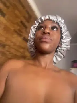 SP1CY MOMMY online show from January 12, 6:07 am