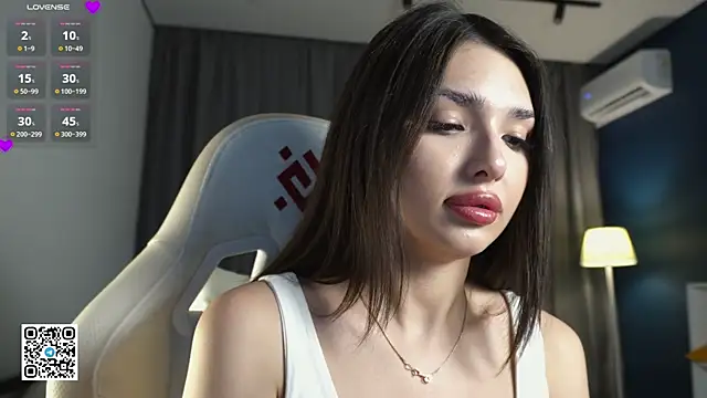 Snapshot of candylolly__ chatting on November 14, 3:00 pm candylolly online show from November 14, 3:00 pm