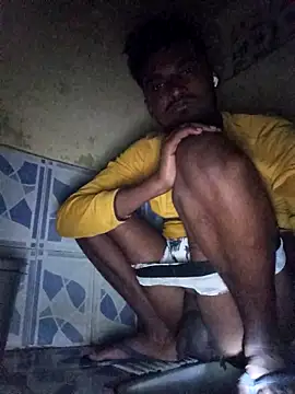 Snapshot of GleefulAkashyyy chatting on December 18, 6:03 pm GleefulAkashyyy online show from December 18, 6:03 pm