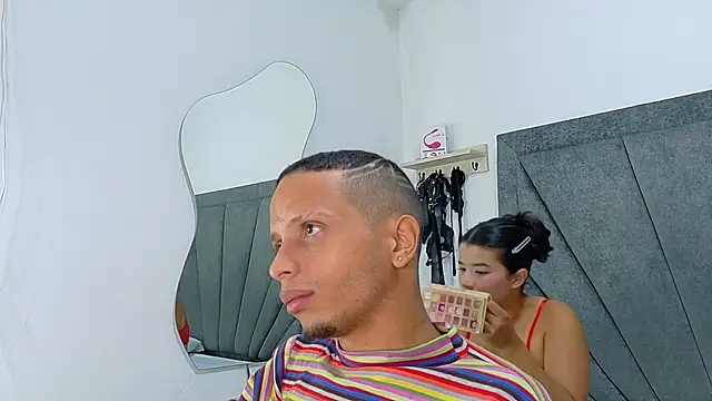 Snapshot of DamianandEva chatting on June 6, 1:16 pm DamianandEva online show from June 6, 1:16 pm