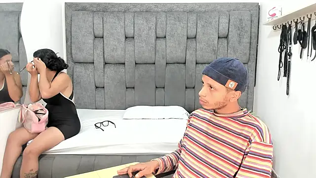 DamianandEva online show from July 23, 1:09 pm