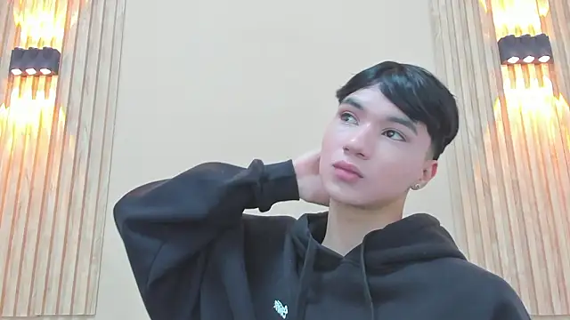 JULII RICO1 online show from February 19, 12:56 pm