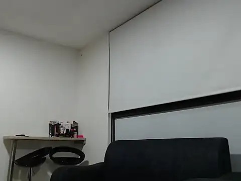 Snapshot of CamilaaOficial chatting on December 14, 3:34 am CamilaaOficial online show from December 14, 3:34 am