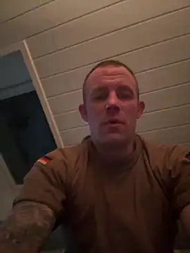 Snapshot of superbertok chatting on February 7, 12:58 am superbertok online show from February 7, 12:58 am