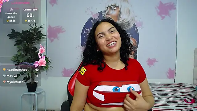 Snapshot of valeria_martinez19 chatting on July 24, 6:44 am valeria martinez19 online show from July 24, 6:44 am