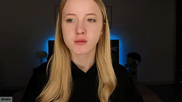 adele armass online show from February 13, 8:49 pm