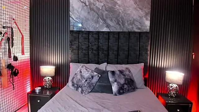 Snapshot of BDSM-DOLL chatting on February 26, 9:30 am BDSM-DOLL online show from February 26, 9:30 am