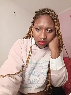 EvonyFoxxx online show from June 4, 3:56 am