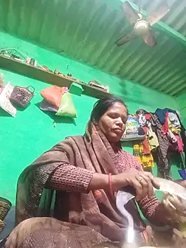 Snapshot of Sangita_k chatting on November 8, 3:18 am Sangita k online show from November 8, 3:18 am