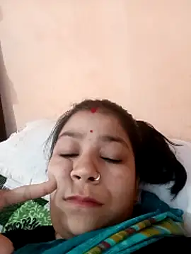 Snapshot of Sangita_g chatting on April 11, 4:06 am Sangita g online show from April 11, 4:06 am