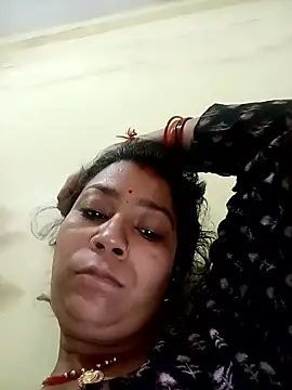 Snapshot of Sangita_g chatting on June 8, 3:40 am Sangita g online show from June 8, 3:40 am