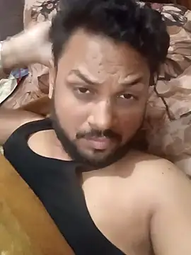 Snapshot of itzSameer1 chatting on December 15, 2:16 am itzSameer1 online show from December 15, 2:16 am