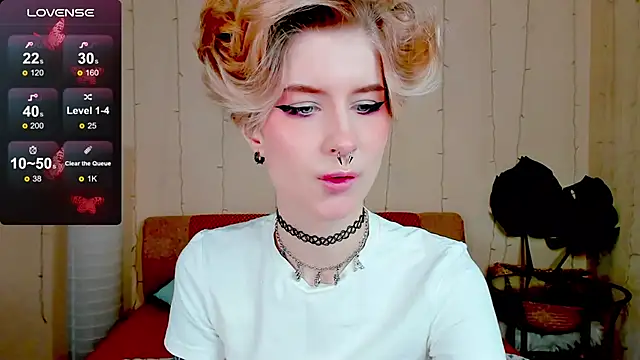 Snapshot of Angel_Julles chatting on November 10, 8:02 am Angel Julles online show from November 10, 8:02 am