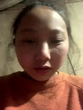 Snapshot of bi-bo123 chatting on January 15, 6:18 am bi-bo123 online show from January 15, 6:18 am
