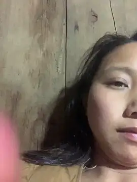 Snapshot of bi-bo123 chatting on February 17, 2:35 pm bi-bo123 online show from February 17, 2:35 pm