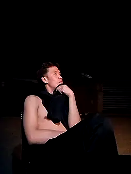 Hot-babyyboy30 online show from July 15, 12:21 pm