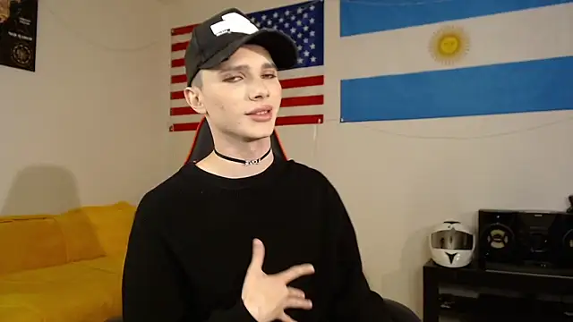 danny noir online show from November 4, 11:53 am