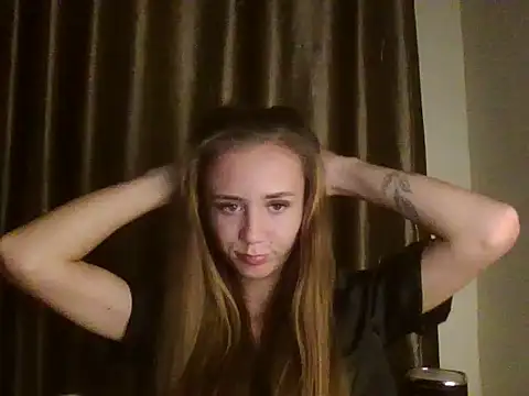 MyLittle Flame online show from May 20, 4:24 pm