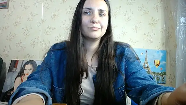 Snapshot of VoulezVous_Angel chatting on May 31, 5:42 pm VoulezVous Angel online show from May 31, 5:42 pm