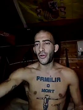 Snapshot of Alicantino69 chatting on December 16, 7:13 am Alicantino69 online show from December 16, 7:13 am