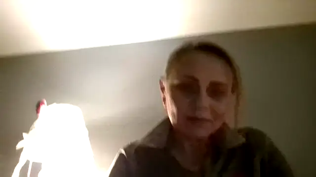 Snapshot of ToriLove777 chatting on October 31, 5:47 pm ToriLove777 online show from October 31, 5:47 pm