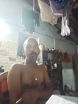 Dhanya752896 online show from July 10, 4:20 pm