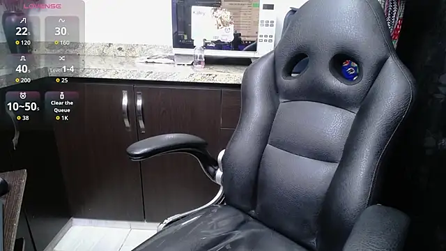 umatrayi  online show from November 25, 11:43 am