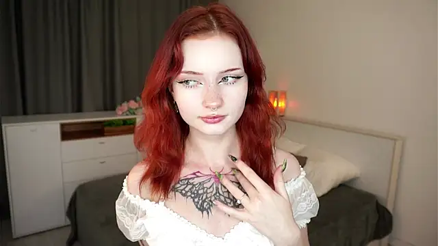 Snapshot of RandaScelba chatting on November 3, 8:04 am RandaScelba online show from November 3, 8:04 am