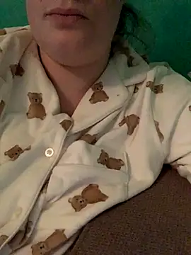 Snapshot of Siddypops99 chatting on November 17, 8:03 pm Siddypops99 online show from November 17, 8:03 pm