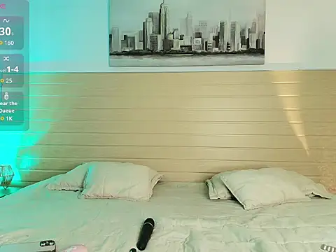 Snapshot of Madisonkay chatting on December 4, 7:00 pm Madisonkay online show from December 4, 7:00 pm