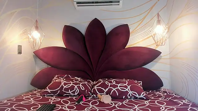 Staarhot online show from February 19, 12:23 pm