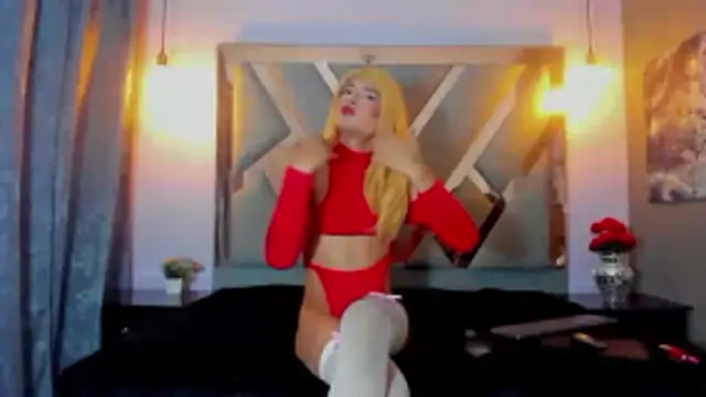 Snapshot of RegannTaylor chatting on December 15, 8:02 pm RegannTaylor online show from December 15, 8:02 pm