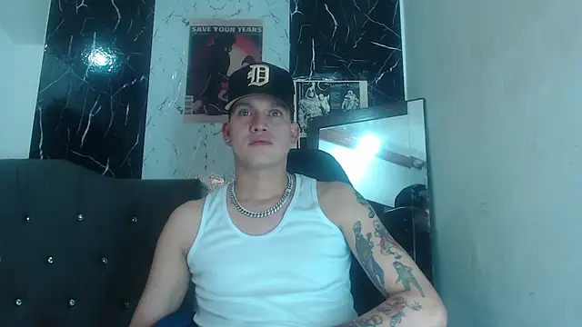 team badboys online show from November 29, 7:00 am