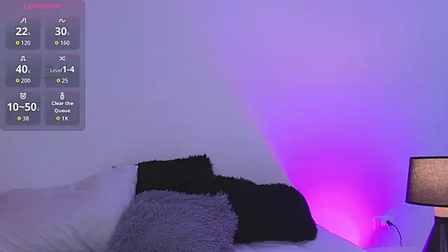 Snapshot of kasey_ chatting on December 19, 7:10 pm kasey online show from December 19, 7:10 pm