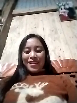 Snapshot of Alice-567 chatting on November 13, 5:50 am Alice-567 online show from November 13, 5:50 am