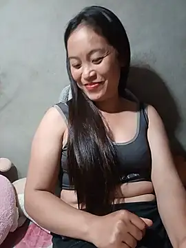 Snapshot of Alice-567 chatting on July 26, 1:29 pm Alice-567 online show from July 26, 1:29 pm