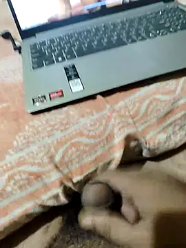 Snapshot of Your_lover_real chatting on November 12, 6:58 am Your lover real online show from November 12, 6:58 am