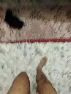 Snapshot of Your_lover_real chatting on December 4, 7:00 pm Your lover real online show from December 4, 7:00 pm