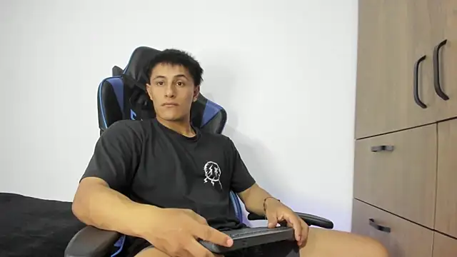 dorman boy online show from November 27, 3:30 am