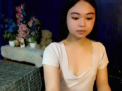 lustfullakim online show from February 24, 1:20 pm