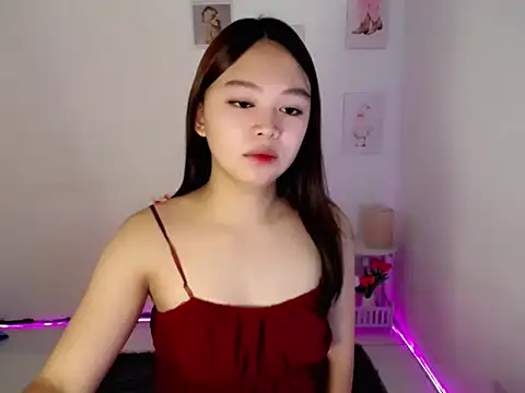Snapshot of lustfullakim chatting on July 4, 7:47 am lustfullakim online show from July 4, 7:47 am