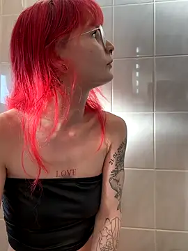 SkinnyGinny online show from December 1, 9:47 am